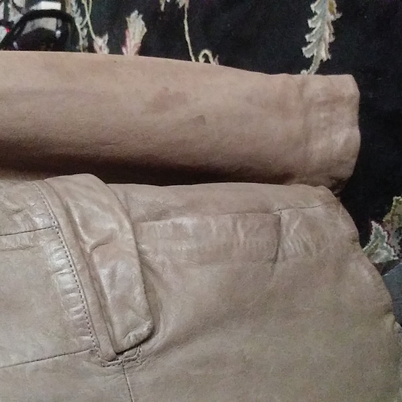 Women's Weathered Taupe Leather Driving Jacket Sz:M - Picture 7 of 14